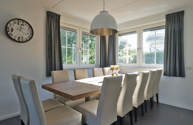 5 bedroom House in Susteren with swimming pool and terrace - Photo 7