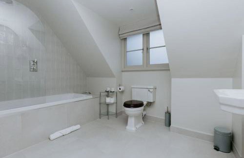 Hayward House, Hot Tub, Large Garden - Foto 46