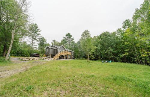 NEW! Modern Getaway - Hot Tub l Fire Pit l Pool table - Foto 49