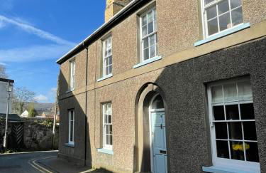 2 bed period cottage sleeps 4 in central Crickhowell - Photo 20
