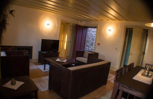 Casas dos Avos - Foto 23