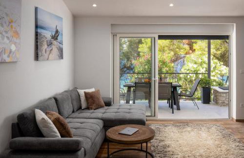 Villa Mala Smišna Poolside Paradise by the Sea - Photo 19