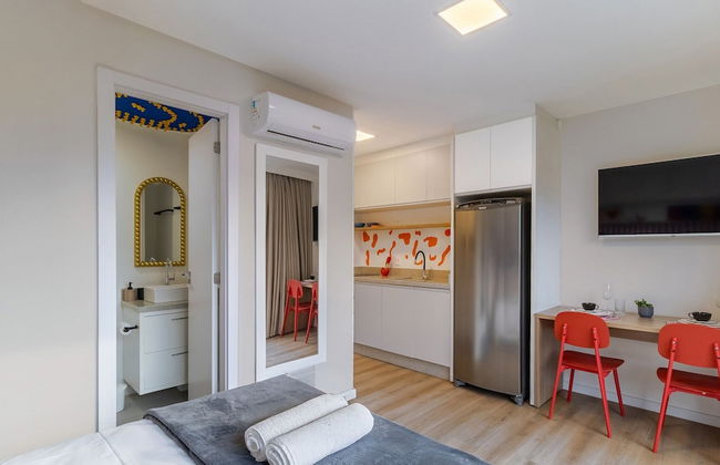 RUP Studios Equipados em Prédio Piscina - Foto 37