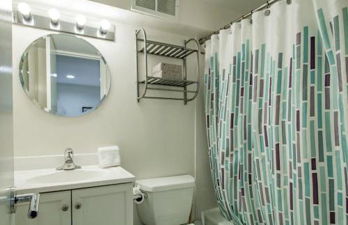 Gem off of 14th St NW Near U St & Logan Circle - Foto 10