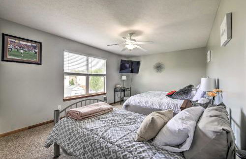 Large Cleveland Home with Fire Pit and Backyard! - Foto 20