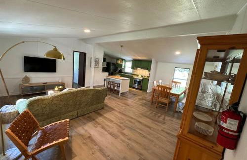 The Magnolia Lake House - Photo 35