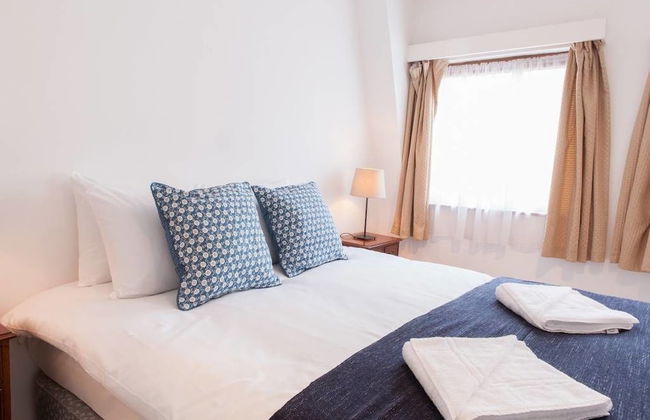 Stylish Apartments next to Buckingham Palace - Photo 6