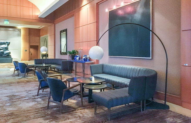 Luxury Condos at Four Seasons - Foto 40