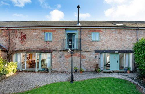 The Old Mill - Photo 1