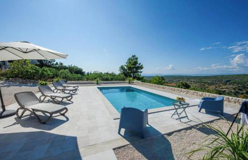 1 Bedroom Lovely Home In Bobovisca - Foto 1