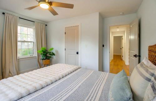 2 Mi to Tims Ford Lake! Cozy Cottage with Fireplace - Foto 14