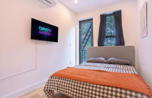 Chic & Modern 3BR Retreat in the Heart of Brooklyn - Foto 21