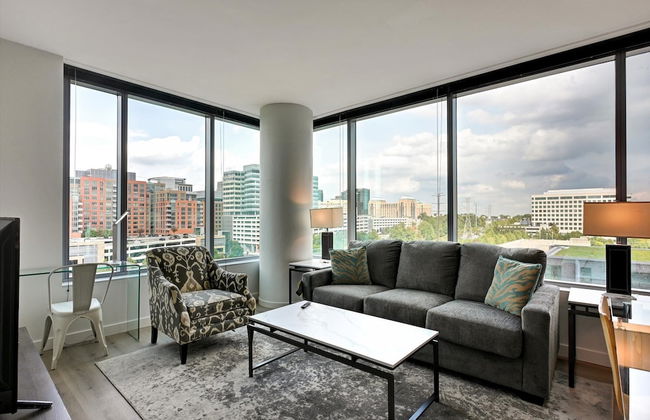 Global Luxury Suites at Town Center - Foto 18