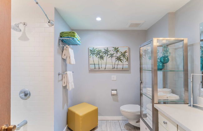 Oceanfront w/ Game Room, Fire Pit, Panoramic Views Angels Landing by Avantstay - Photo 14