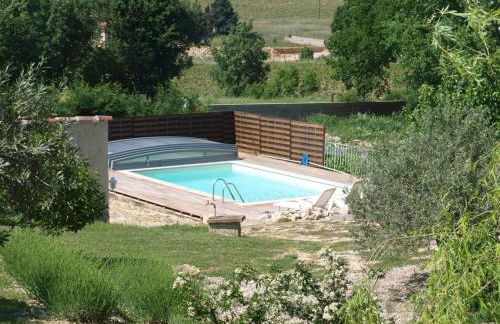 Holiday Home Provenzalisches Ferienhaus mit Charme auf dem Land mit Pool by Interhome - Foto 18