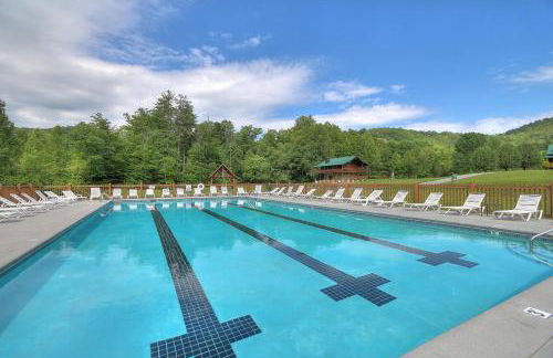 Alpine Joy-Hot Tub, Pond Access ,Cozy Cabin Retreat in the Smokies - Foto 22