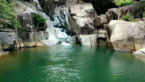 Cachoeira El Charco El Hippie