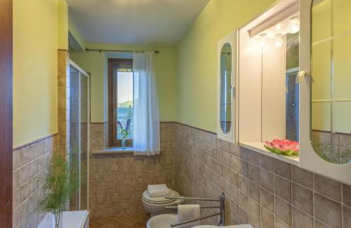 Beautiful Villa in Belforte All'isauro With Swimming Pool - Foto 90