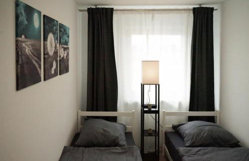 Möblierte 3-Zimmer-Wohnung nahe Düsseldorf in Duisburg-Süd - Photo 21