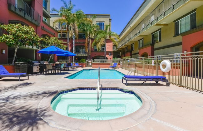 Pelicanstay in Downtown San Diego - Foto 1