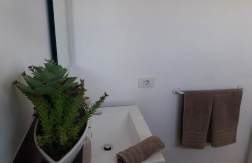 Apartment duplex -The Sunny Hut - swimming pool - Free Wifi & AC- Residence Las Marinas - Foto 30