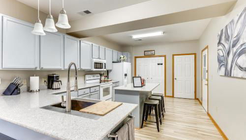 Lake Mills Retreat 1 Mi to Beaches and Dining! - Foto 2