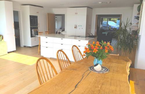 Sea View Villa with Huge Garden & Table Tennis - Foto 24