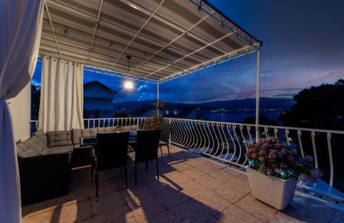 Treno, Luxurious Apartment with Jacuzzi and Sea-View - Foto 56
