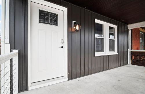 Large Remodeled 4 Bedroom Only 7 Minutes to Downtown - Foto 35