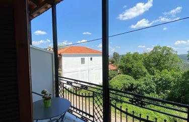 1924 Studios 2 - Photo 23