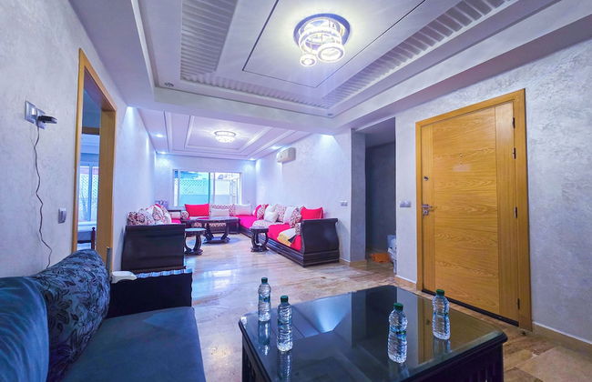 Luxor Home - Spacious & proximity to CFC - Photo 12