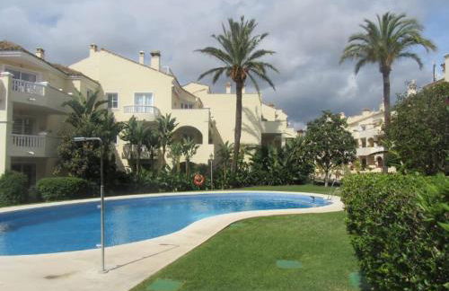 Apartment in El Paraiso - near Puerto Banus - Photo 1