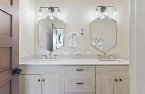 Big Sky Basin - Ski-In-Out, Hot Tub & Game Room - Foto 26