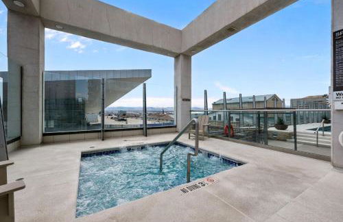 Spire - Unit 1810 - Foto 36