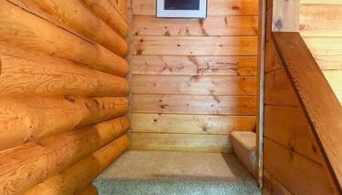 Cozy Cabin on Wooded Property - Foto 4
