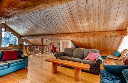 Stay at the Treeline with Fabulous Views! On Top of the World at Ptarmigan Lodge - Foto 10