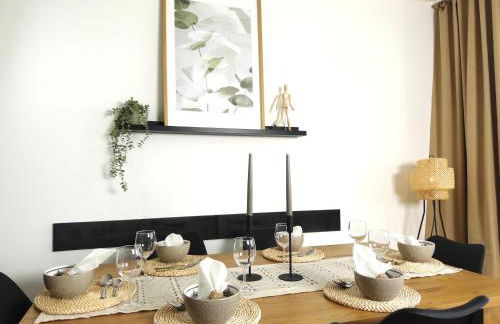 6 Bed Upscale Apartment - Foto 2