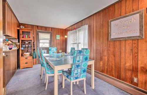 Rhode Island Oceanview Retreat Walk to Shore! - Foto 13