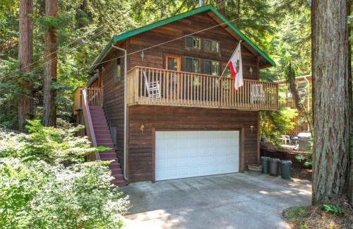 Absolute Zen! Redwoods! BBQ Grill! Fast WiFi!! Ping Pong!! Dog Friendly! - Foto 1