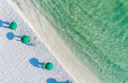 Azure! Sleeps 22! Golf Cart! Beach Access! Pool - Foto 39