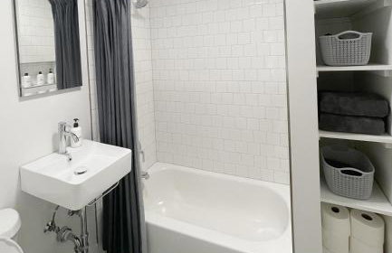 Parkside Bungalow steps away from Manito Park - Photo 7