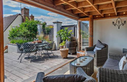 2 Bed in Blandford Forum oc-95140 - Photo 1