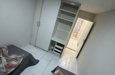 Aconchegante apartamento a 100 mt da Praia da Bacutia - Foto 19