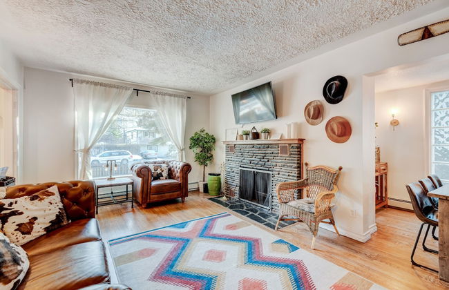 Banff Mtn Home - Real Rockies Experience - Photo 23