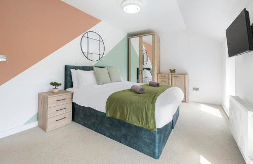 East Sussex Manor - Sleeps 12 - Hot Tub & Parking - Foto 25