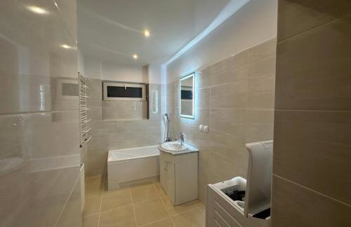 Apartament blisko Krzywej Wieży Dostęp za pomocą kodu - Foto 9