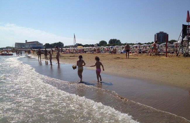 Lignano with pool - Photo 30