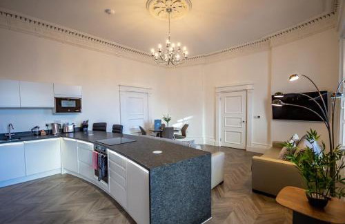 Luxury 1 bedroom ground floor apartment - Foto 7