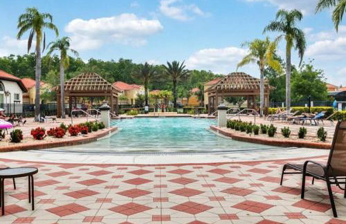 Family Nest 4-Bedroom Home Near Disney World - Photo 65