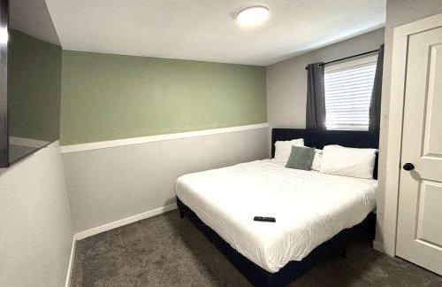 Modern Family Home with Three King Beds Near VA & Anschutz - Foto 25